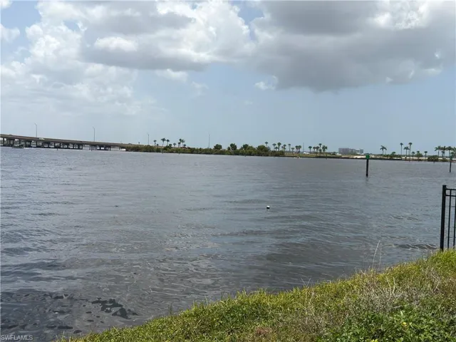 4435 Se 20th Pl, Cape Coral, Florida 33904