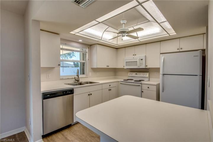 1724 SE 1st ST, CAPE CORAL FL 33990