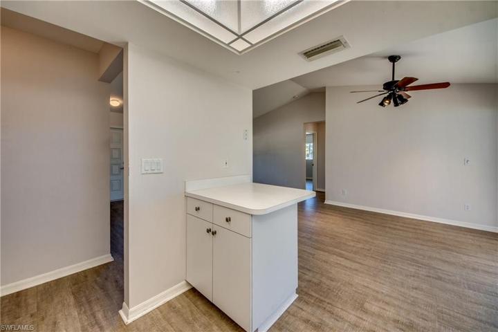 1724 SE 1st ST, CAPE CORAL FL 33990