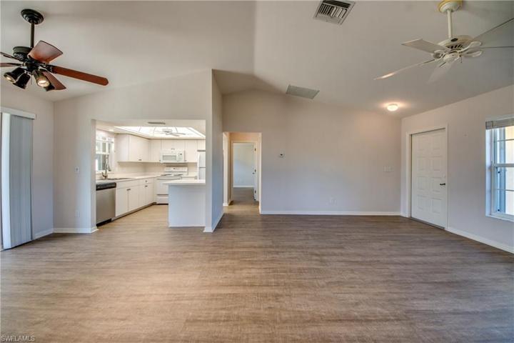 1724 SE 1st ST, CAPE CORAL FL 33990