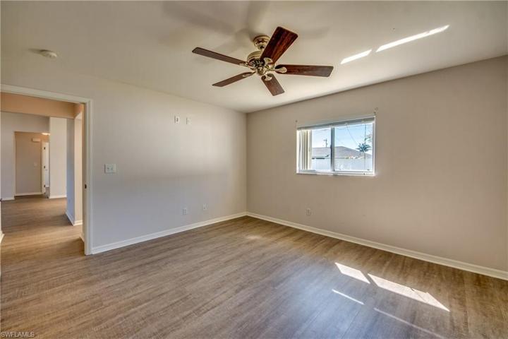 1724 SE 1st ST, CAPE CORAL FL 33990
