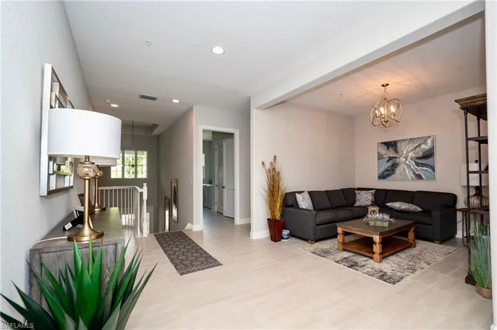 8008  Signature Club Cir  , Naples, FL 34113