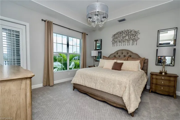 8008  Signature Club Cir  , Naples, FL 34113