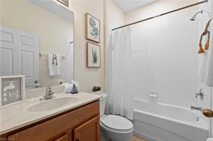 3761  Pino Vista  WAY, Estero, FL 33928