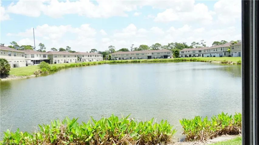 6351 Brant Bay Blvd 102, North Fort Myers, Florida 33917