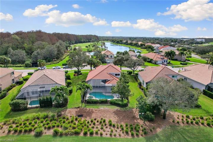 11829 Bramble CT, NAPLES FL 34120