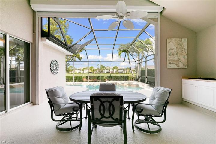 11829 Bramble CT, NAPLES FL 34120