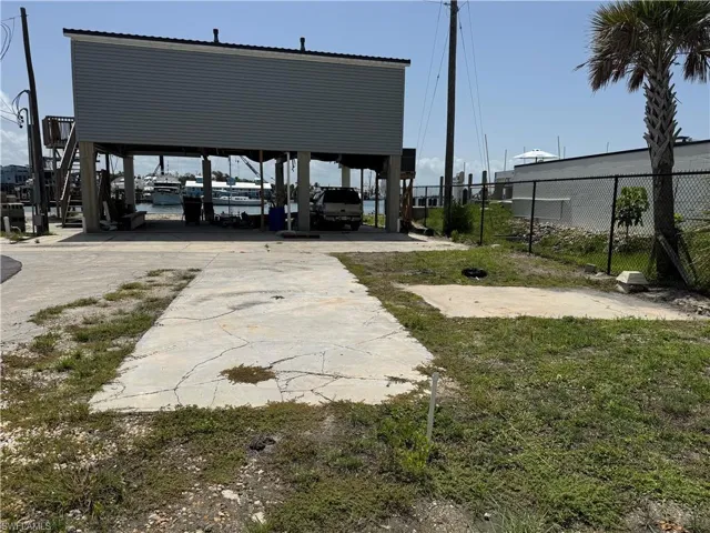 View of lot #19 from the side looking through to the Bay