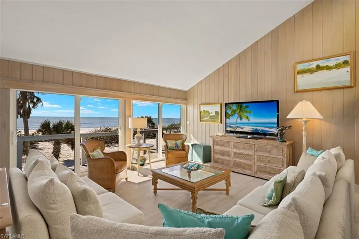 Living Room/Gulf Views