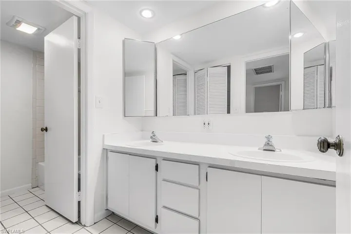 Secondary bathroom