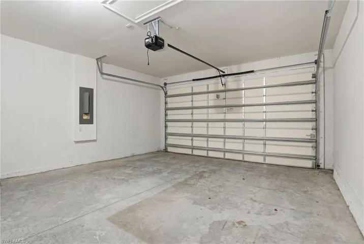 1193  Enbrook  LOOP, Naples, FL 34114