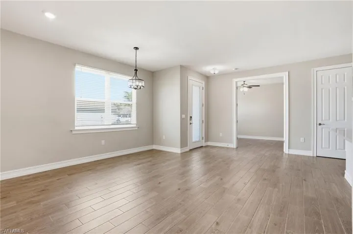 1193  Enbrook  LOOP, Naples, FL 34114