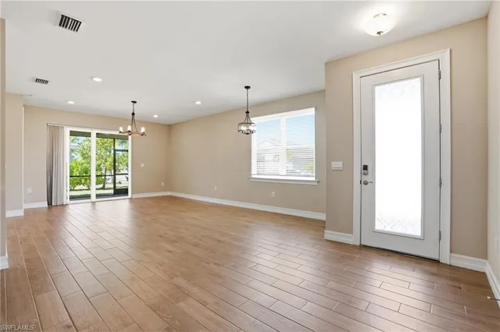 1193  Enbrook  LOOP, Naples, FL 34114