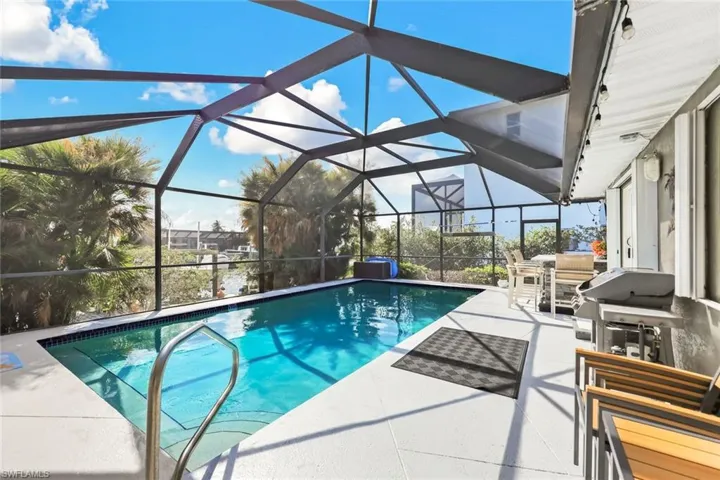 785 Willow Ct, Marco Island, Florida 34145