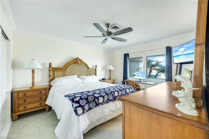 785 Willow Ct, Marco Island, Florida 34145