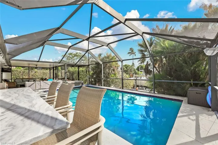 785 Willow Ct, Marco Island, Florida 34145