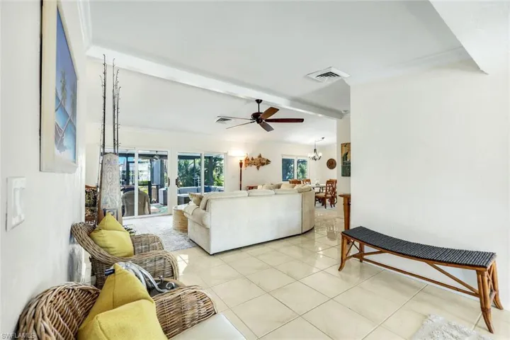 785 Willow Ct, Marco Island, Florida 34145