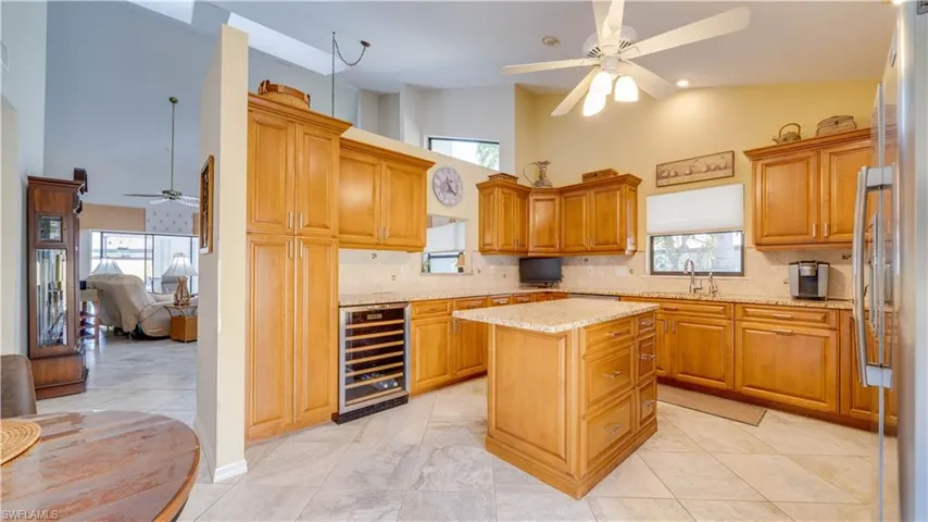5480 Harbour Castle Dr, Fort Myers, Florida 33907