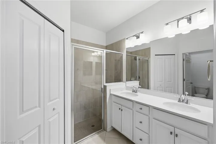 2584 Vine Ave, Naples, Florida 34120