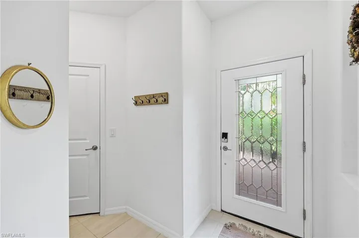 2584 Vine Ave, Naples, Florida 34120