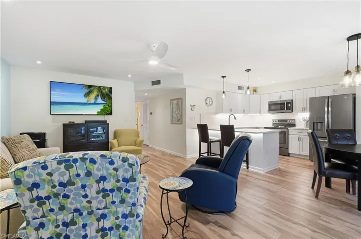 175 Forest Lakes Blvd 175, Naples, Florida 34105