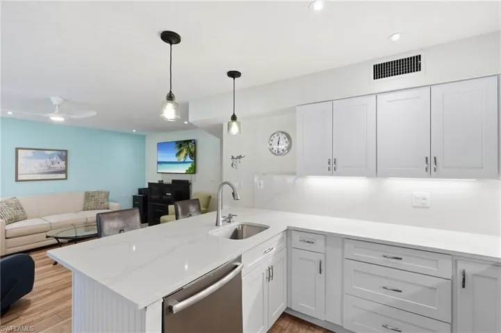 175 Forest Lakes Blvd 175, Naples, Florida 34105