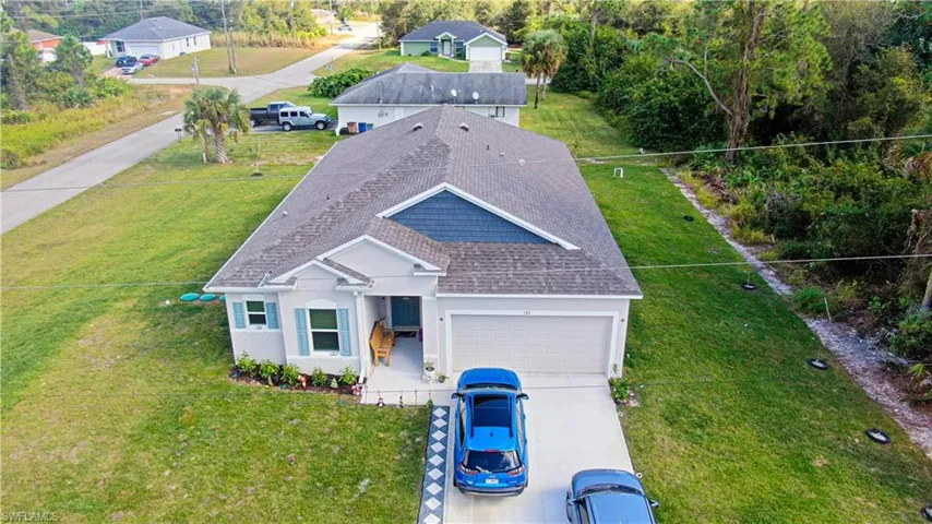 Aerial view of property and surrounding area