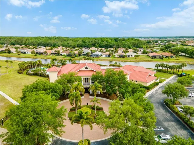 3692 Passion Vine Dr, Alva, Florida 33920