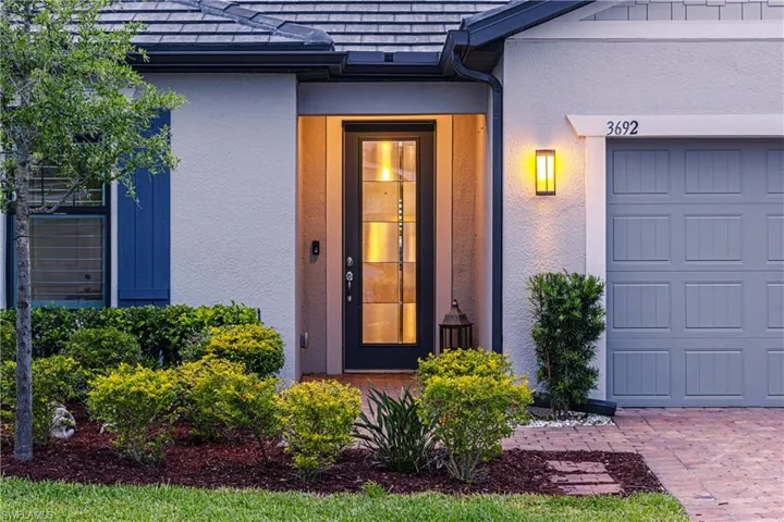3692 Passion Vine Dr, Alva, Florida 33920