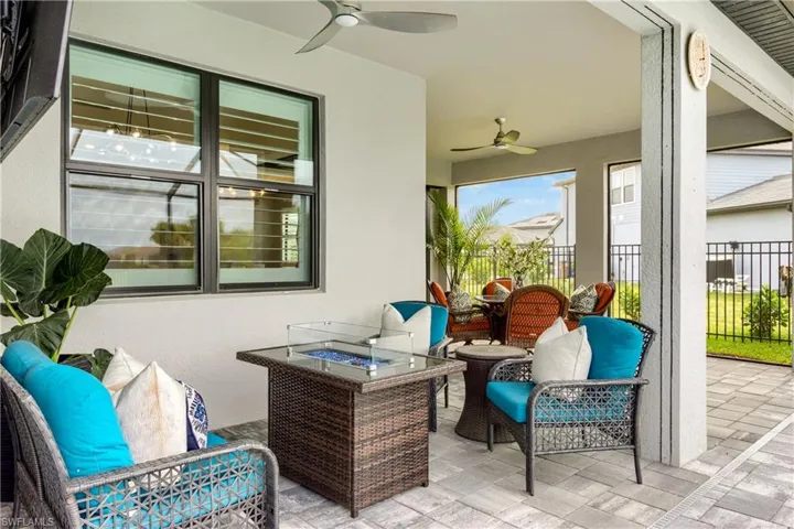 3692 Passion Vine Dr, Alva, Florida 33920