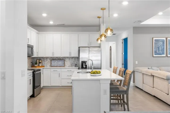 3692 Passion Vine Dr, Alva, Florida 33920