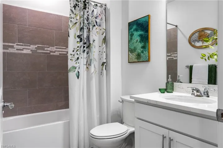 3692 Passion Vine Dr, Alva, Florida 33920