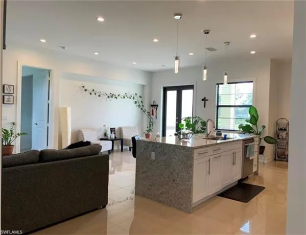 4173 20th Ave Ne, Naples, Florida 34120