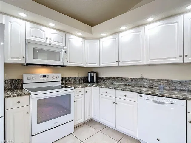 3472 Manatee Dr, St. James City, Florida 33956