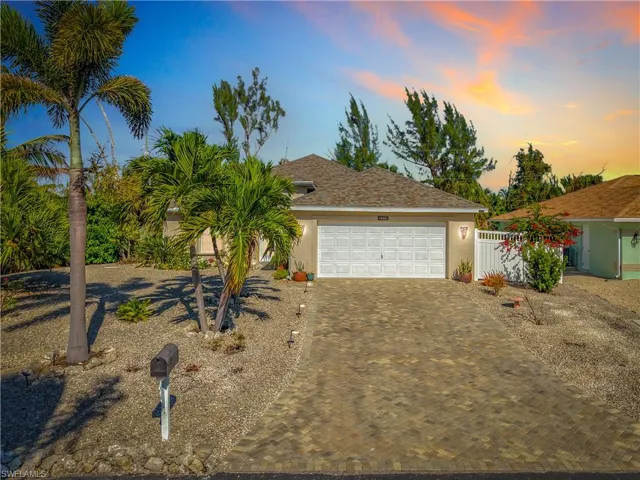 3472 Manatee Dr, St. James City, Florida 33956