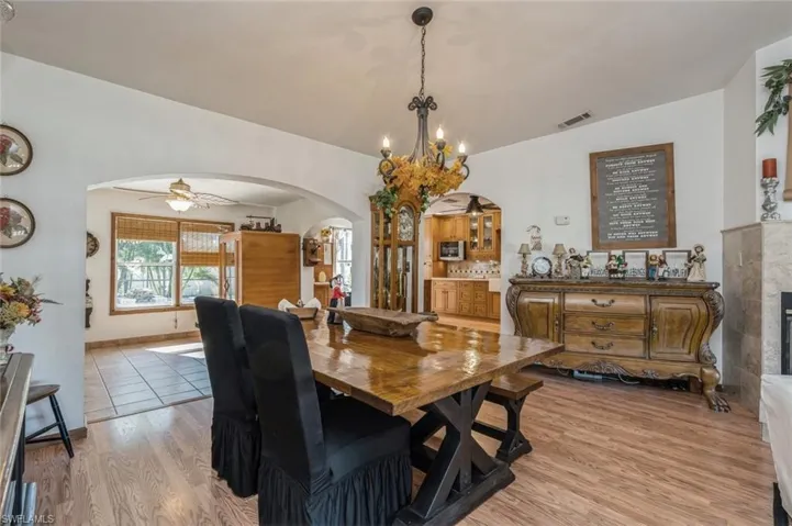 630 SW 31st  ST, Cape Coral, FL 33914
