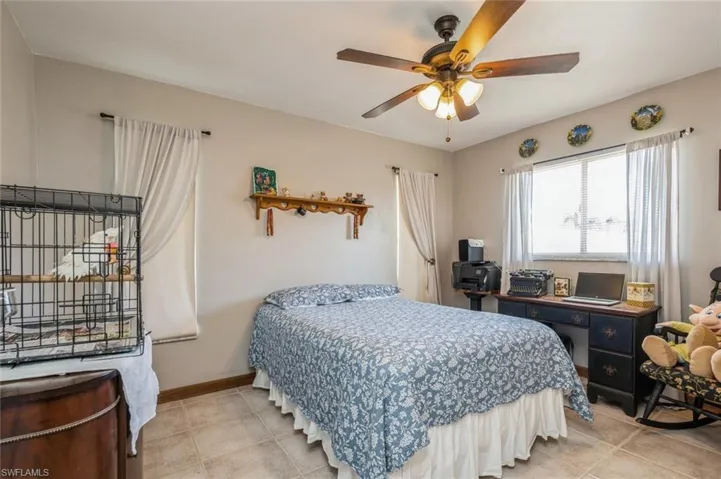 630 SW 31st  ST, Cape Coral, FL 33914