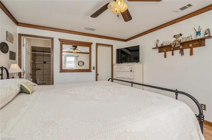 630 SW 31st  ST, Cape Coral, FL 33914
