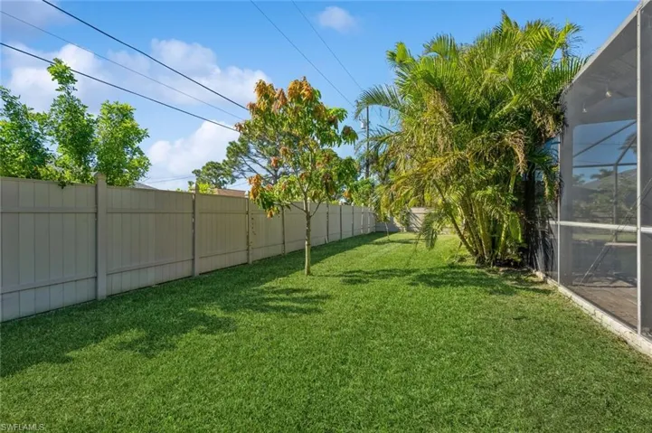 630 SW 31st  ST, Cape Coral, FL 33914