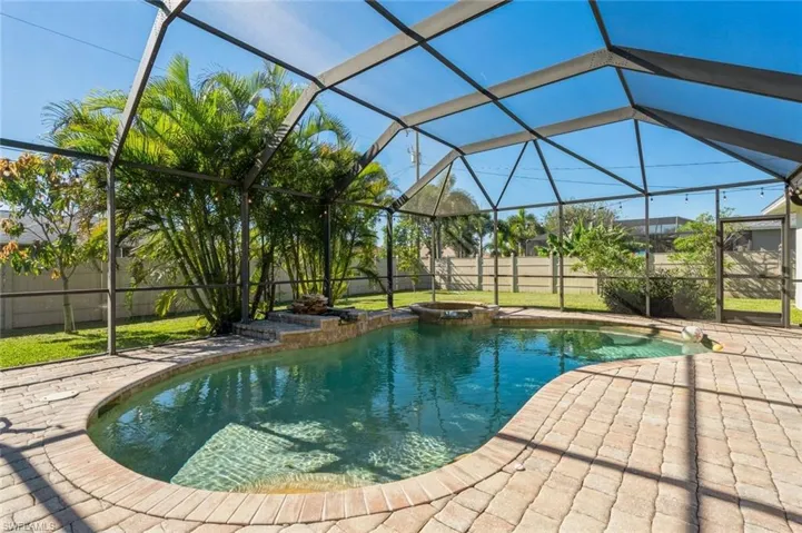 630 SW 31st  ST, Cape Coral, FL 33914
