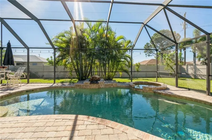 630 SW 31st  ST, Cape Coral, FL 33914