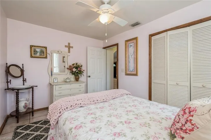 630 SW 31st  ST, Cape Coral, FL 33914