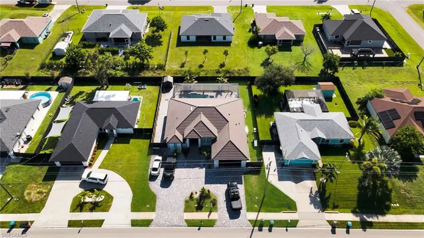 209 Chiquita Blvd N, Cape Coral, Florida 33993