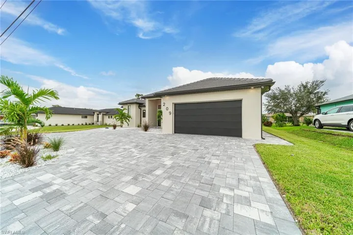 209 Chiquita Blvd N, Cape Coral, Florida 33993