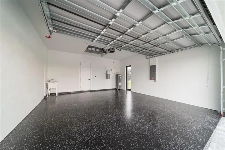 209 Chiquita Blvd N, Cape Coral, Florida 33993