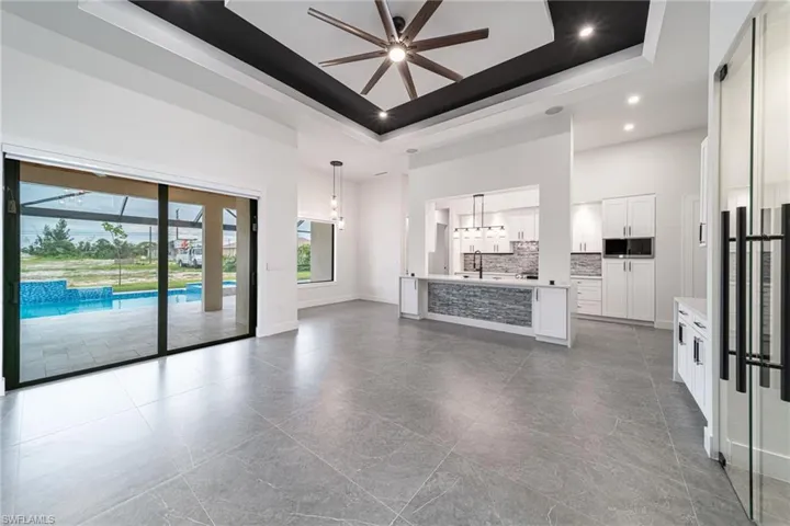 209 Chiquita Blvd N, Cape Coral, Florida 33993