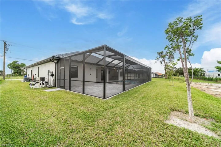209 Chiquita Blvd N, Cape Coral, Florida 33993