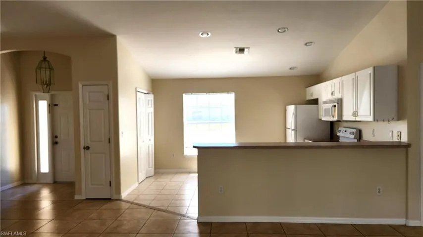 3800 15th St Sw, Lehigh Acres, Florida 33976