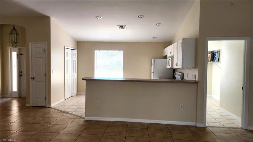 3800 15th St Sw, Lehigh Acres, Florida 33976