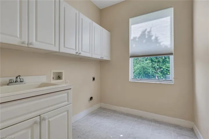 8711  KILKENNY  CT, Fort Myers, FL 33912